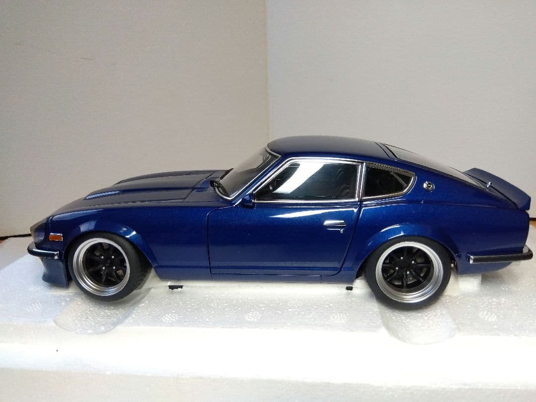 424　オートアート　湾岸ミッドナイト　日産　フェアレディＺ　悪魔のZ　30周年