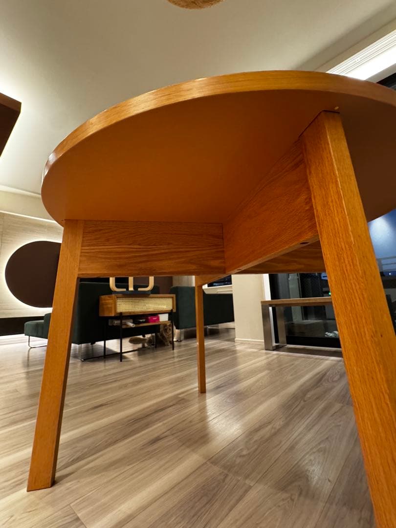 ぷ*ん様 IDEE CHAIR by Marina ラウンドテーブル 直径105