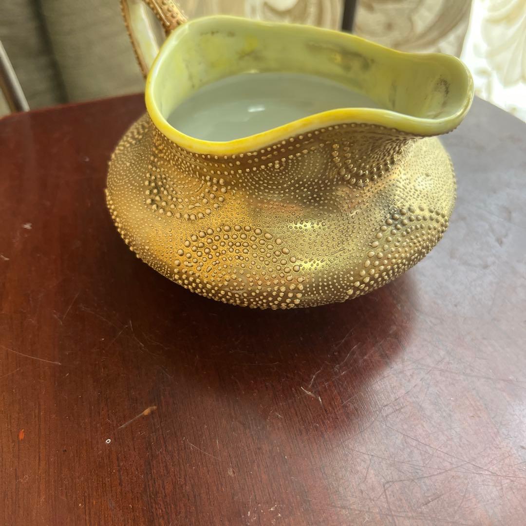 オールドノリタケ金と金点盛りのクリーマー美術品メープル印1890年代