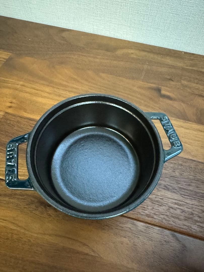 【未使用品】STAUB ココットラウンド 10cm ラ・メール　希少カラー