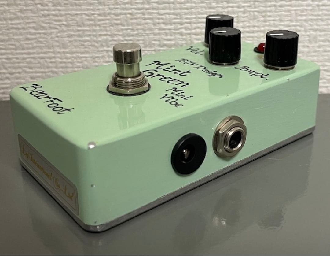 ギター BearFoot Mint Green Mini Vibe