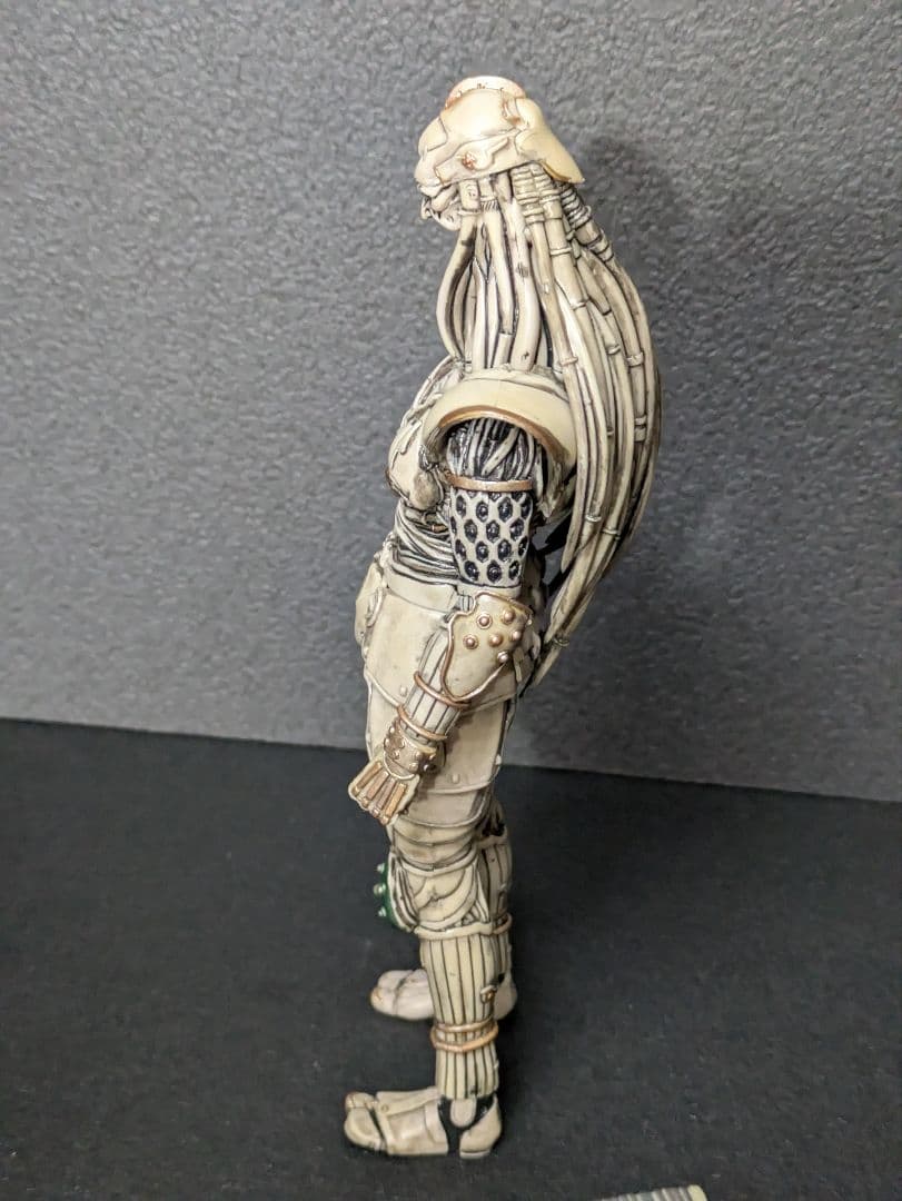 未来忍者 慶雲機忍外伝 橡伎 フィギュア 刀欠品有り - メルカリ