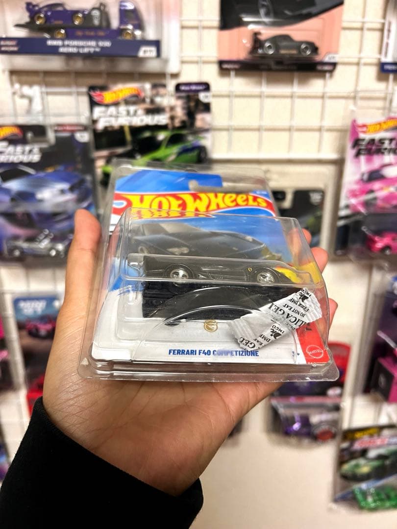 ホットウィール フェラーリ・F40 スーパートレジャーハント 2台セット