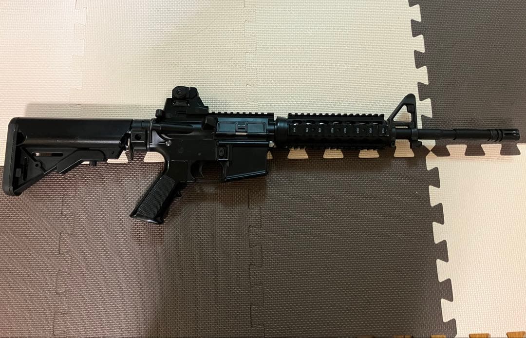 東京マルイ　電動ガン　sopmod 次世代　M4 ソフトケースた付き