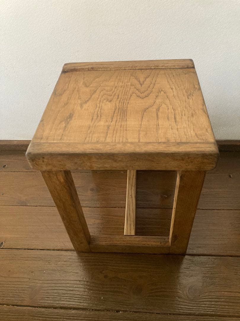 イギリスchildren chair vintage 花台　ヨーロッパ家具飾り台