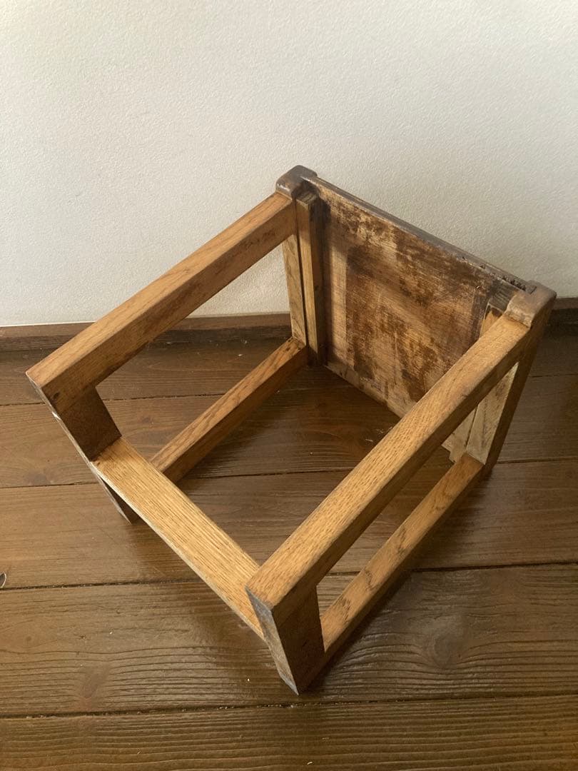 イギリスchildren chair vintage 花台　ヨーロッパ家具飾り台