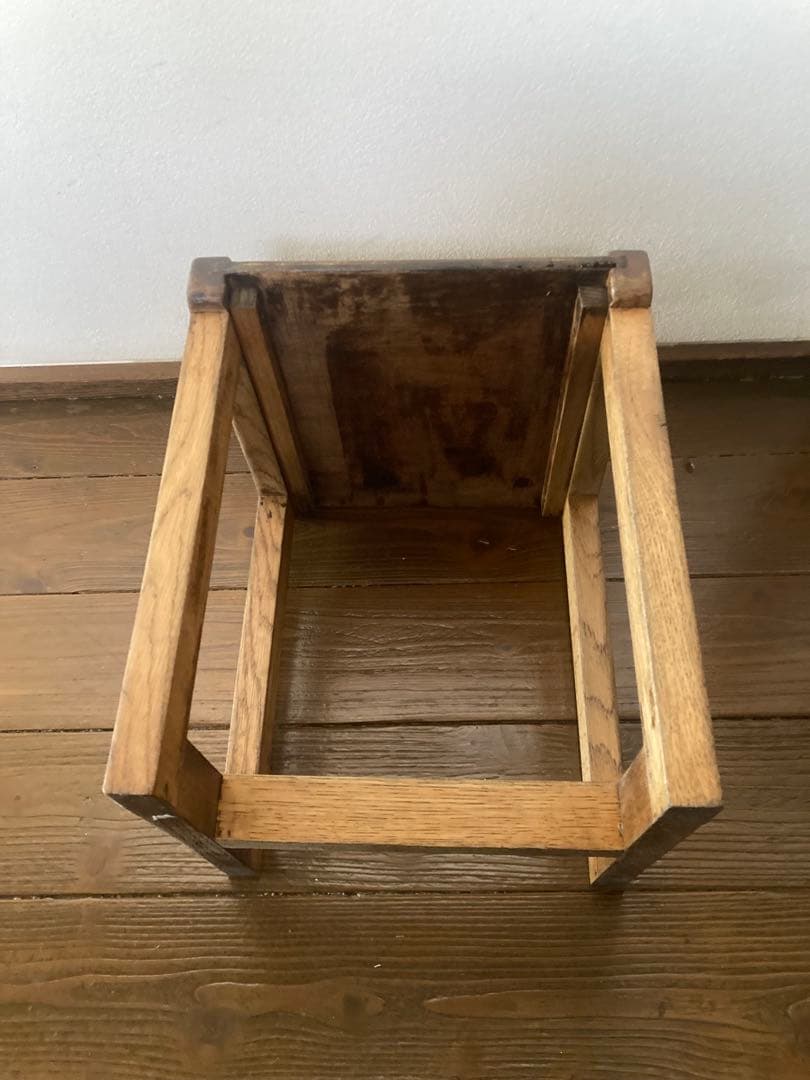 イギリスchildren chair vintage 花台　ヨーロッパ家具飾り台