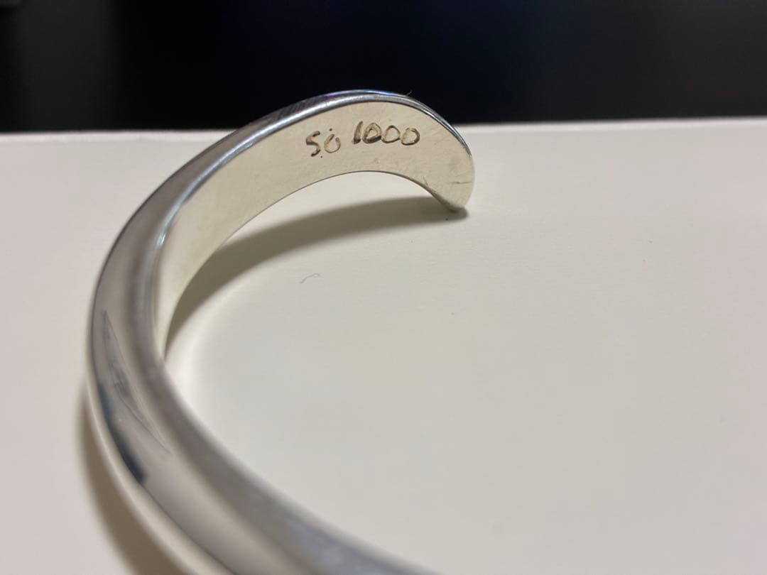 ￼Ｕ　silver1000*純銀製*ぽってりシンプルボリュームバングル