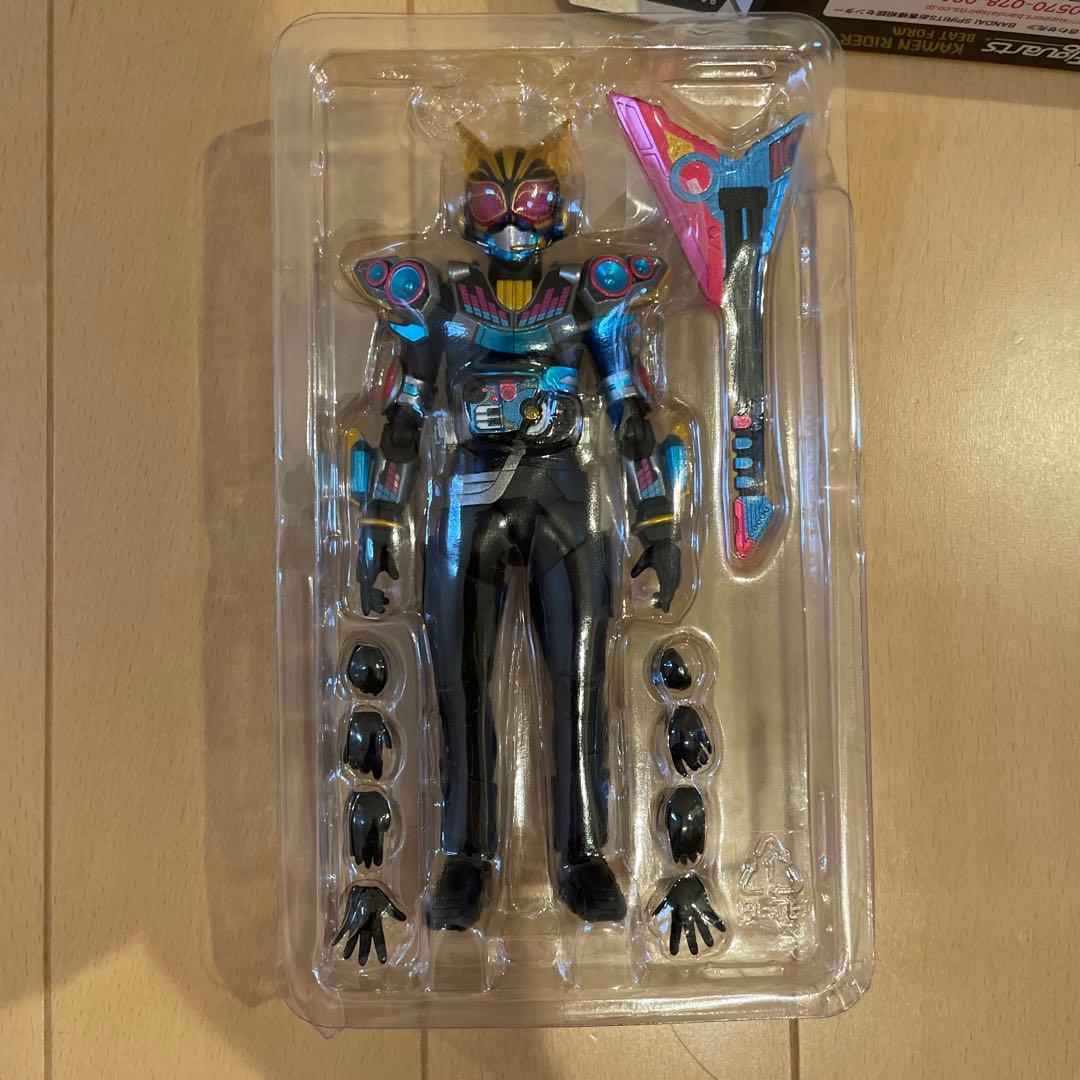 S.H.Figuarts 仮面ライダーナーゴ　ビートフォーム　開封品