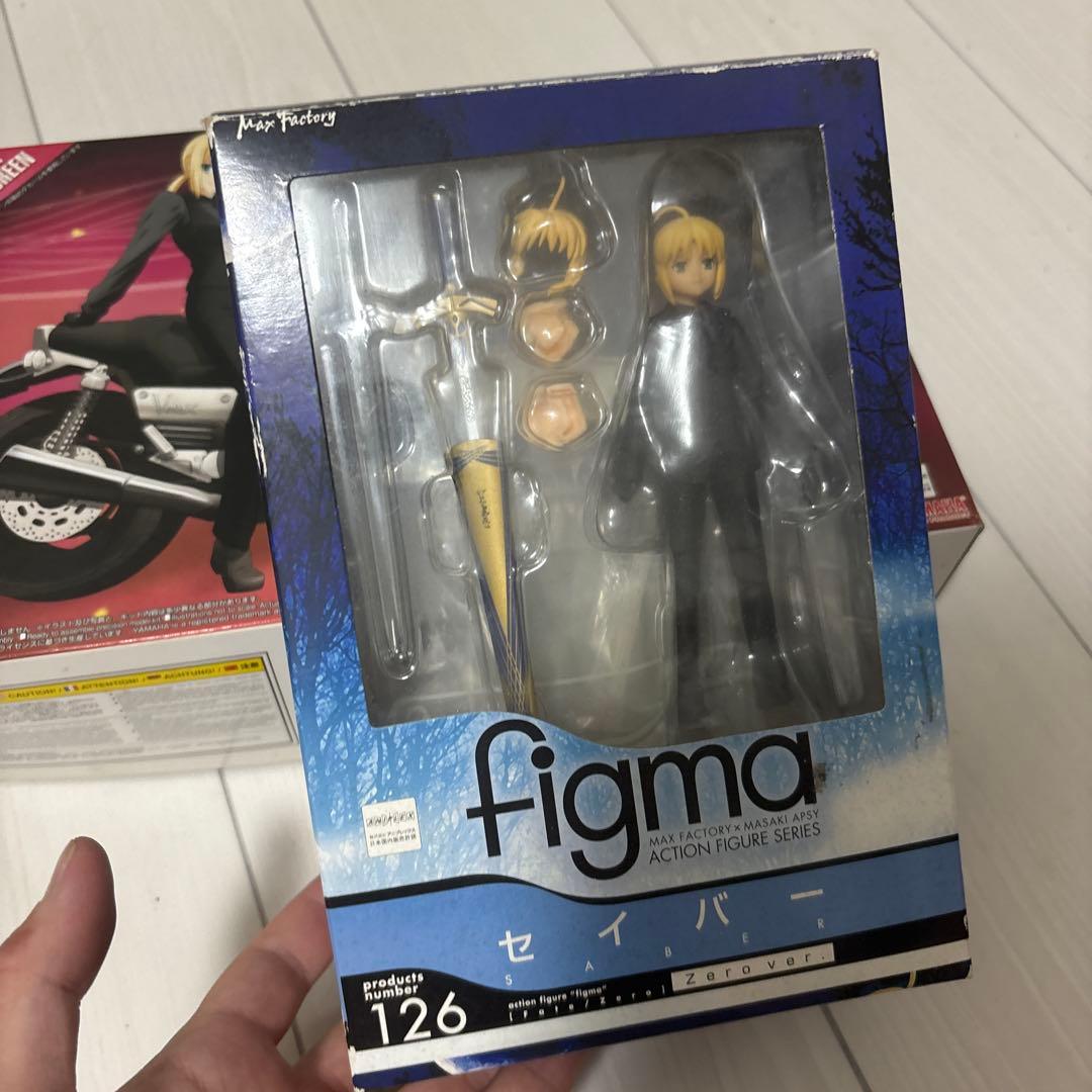 レア物　Fate/Zero セイバーフィギュア&バイクプラモデル　セット