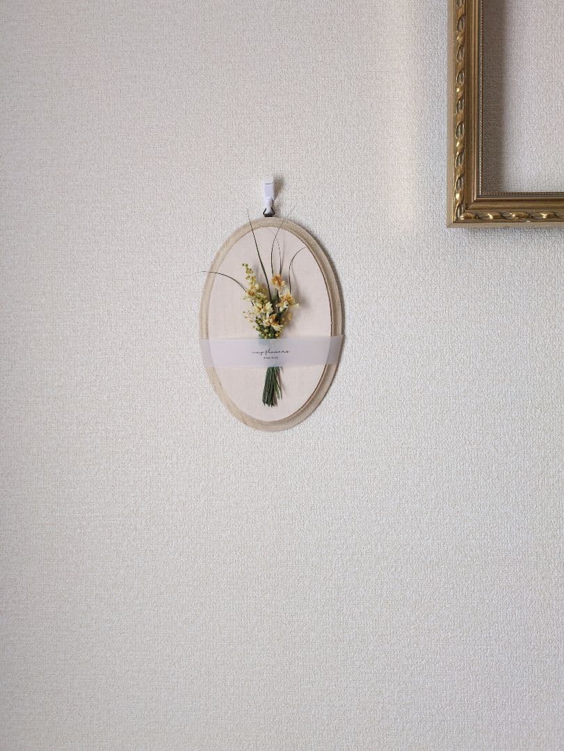 日本水仙とミモザの春のボードアレンジ