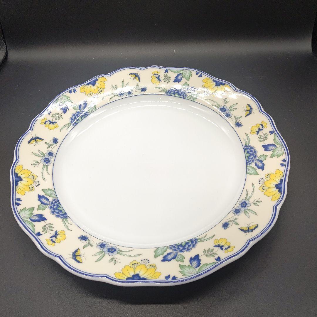 新品モーニング食器セット HUTSCHENREUTHER　ドイツ食器　花柄