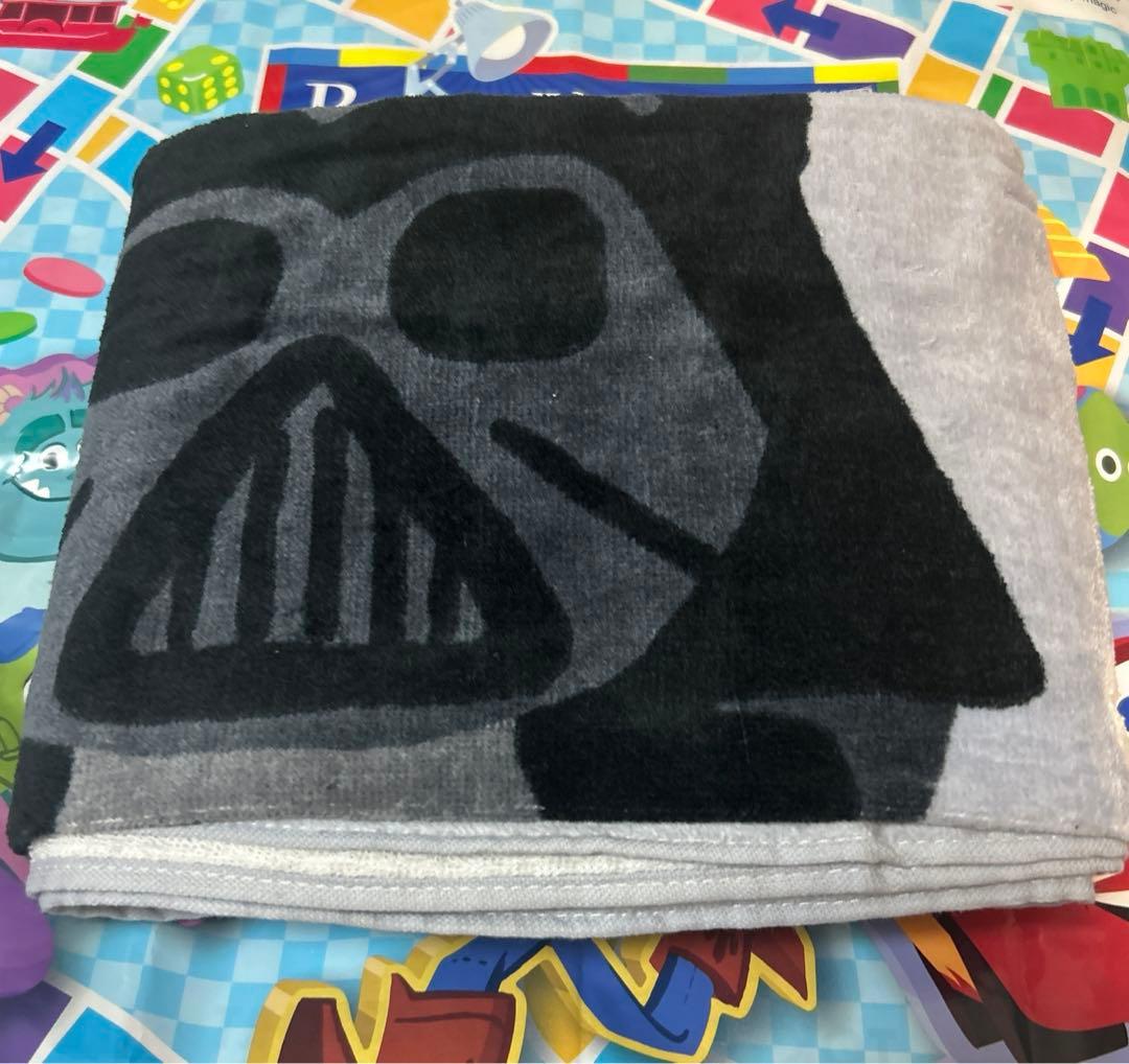 ディズニーストア☆スターウォーズ☆大判バスタオル☆未使用タグ付