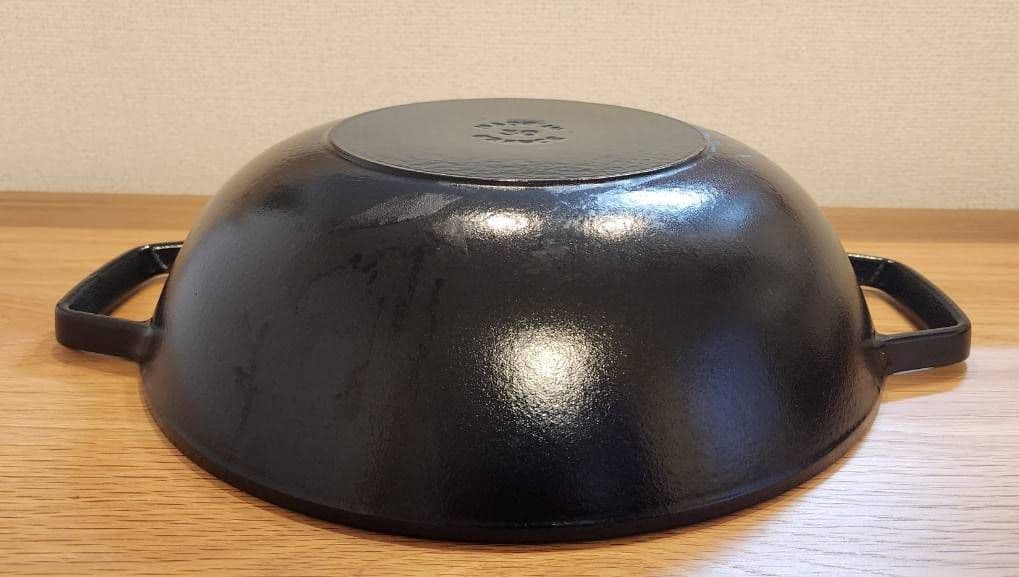 staub マルチパン ブラック 30cm IH対応 箱なし