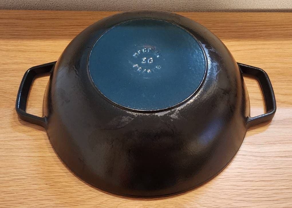 staub マルチパン ブラック 30cm IH対応 箱なし
