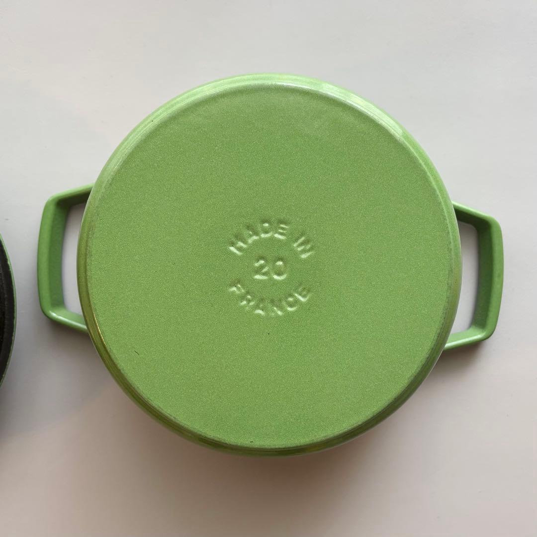 STAUB ピコ・ココット ラウンド　20cm ライムグリーン　稀少