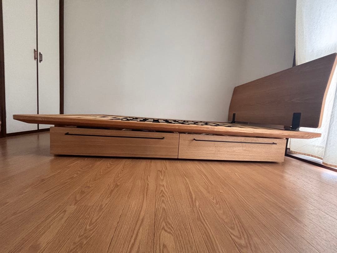 無印セミダブルベッドフレーム ベッド下収納、ヘッドボード付き