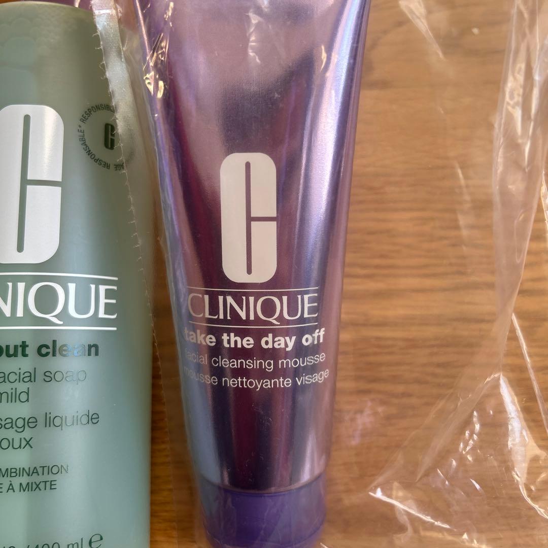 【未使用品】クリニーク　スキンケア３点＋おまけ2点