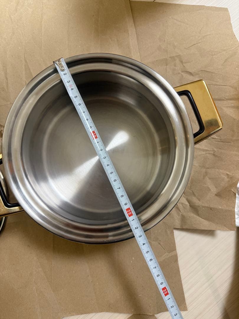 ステンレススチール製の両手鍋、TupperwareのRainbow Cooker