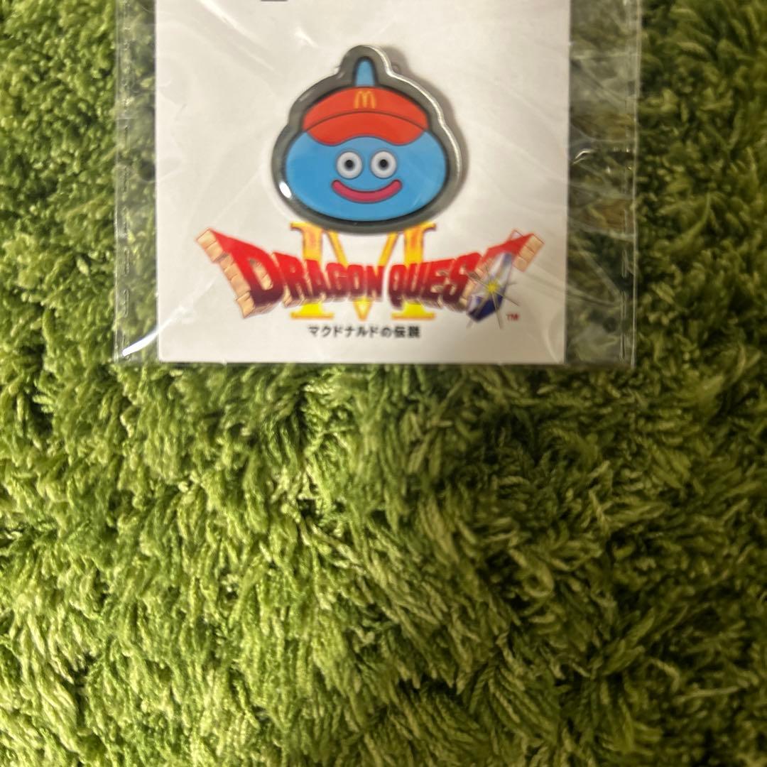 ドラクエ マクドナルドコラボピンバッジ - メルカリ