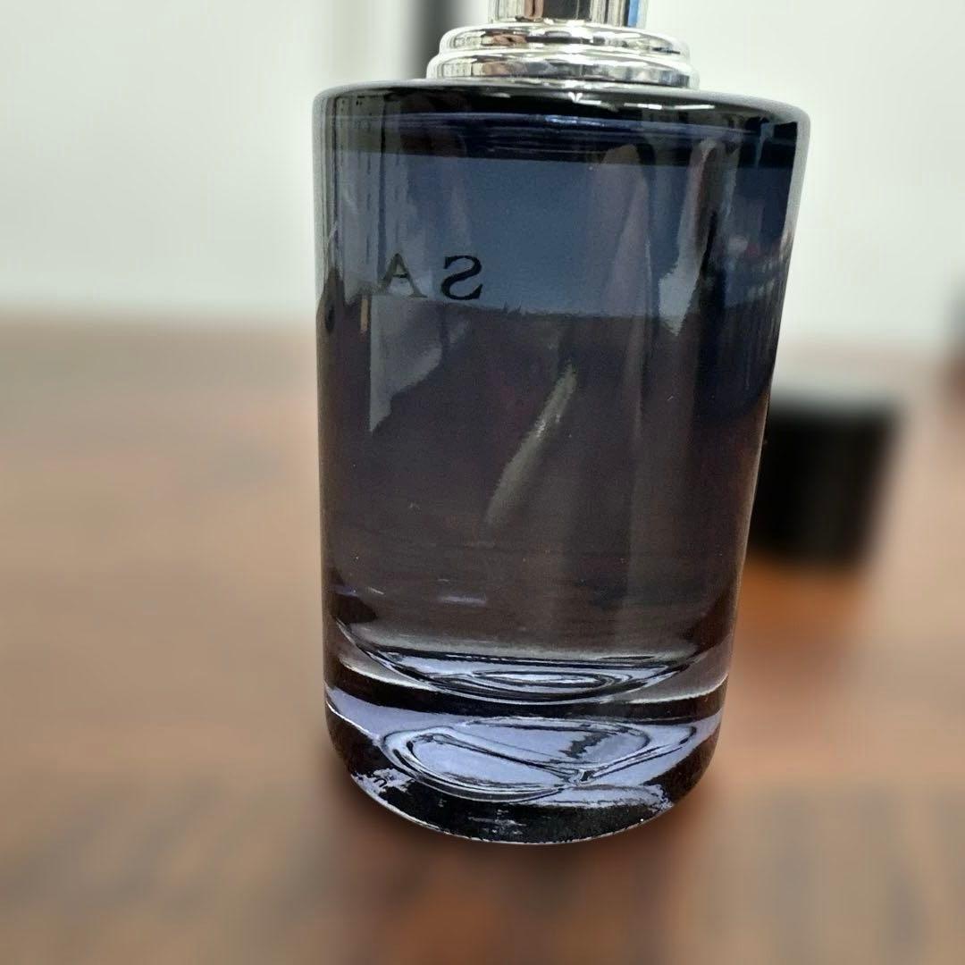 ★箱付き人気香水★残量９割以上　ディオール ソヴァージュ EDT 60ml