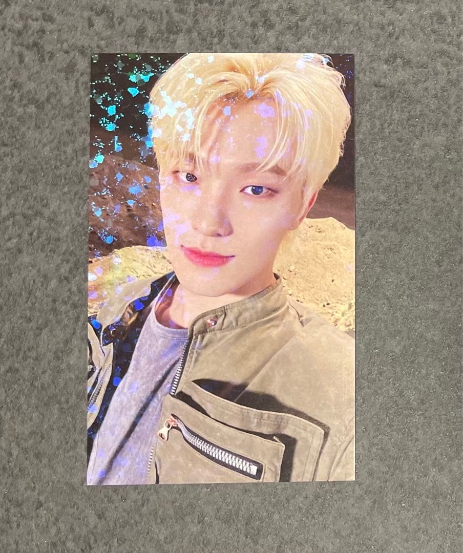 ユニバ【ディノ】seventeen always yours ラキドロ トレカ - メルカリ