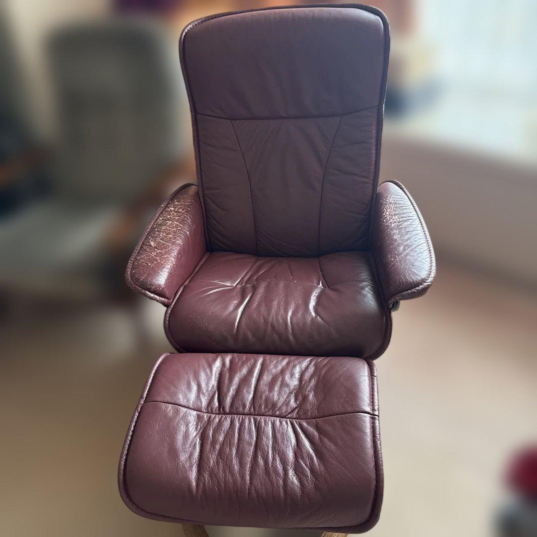 エコーネス ストレスレスチェア オットマン付き 高さ95幅76