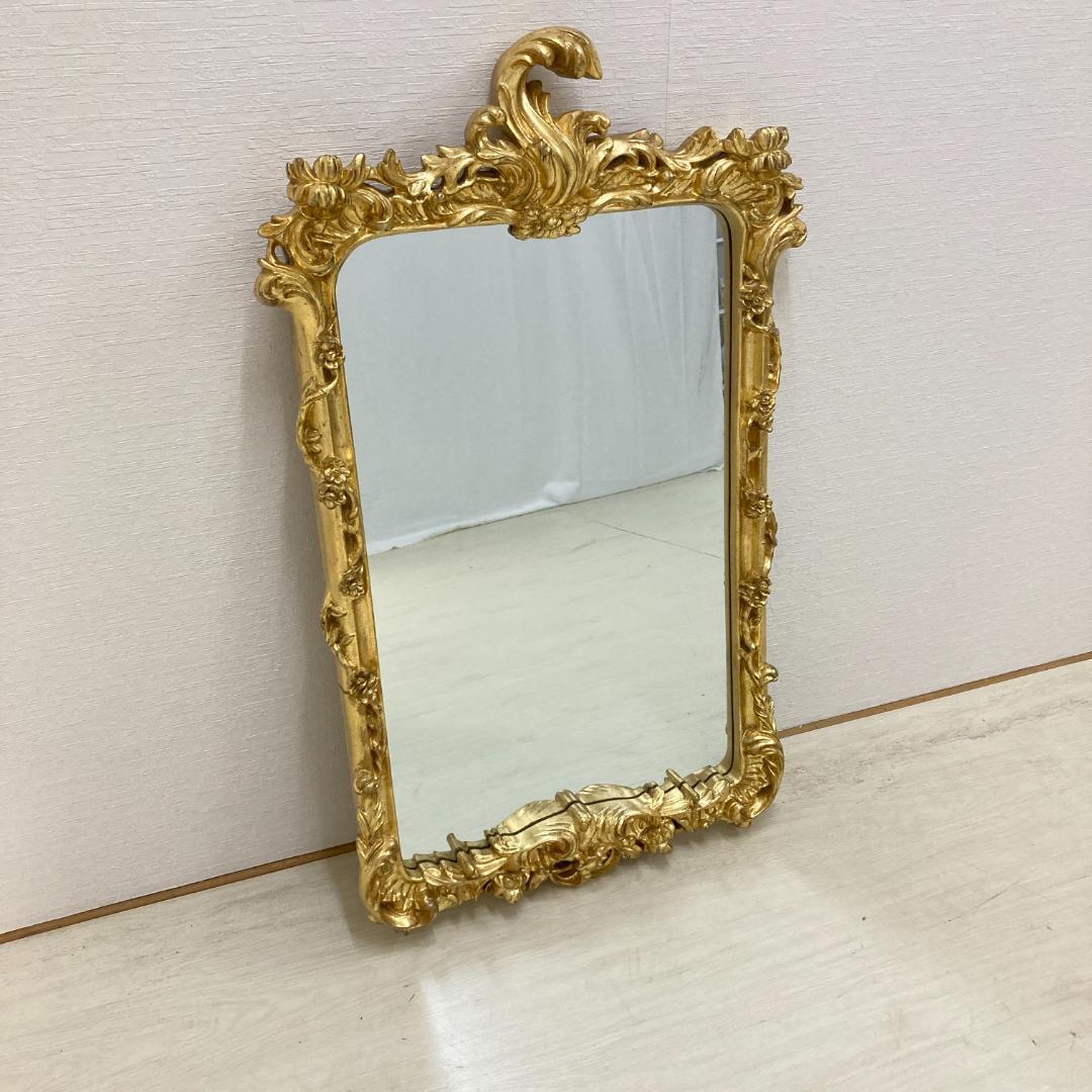 ゴールド　アンティーク調　ウォールミラー　壁掛け鏡　レリーフ　彫刻