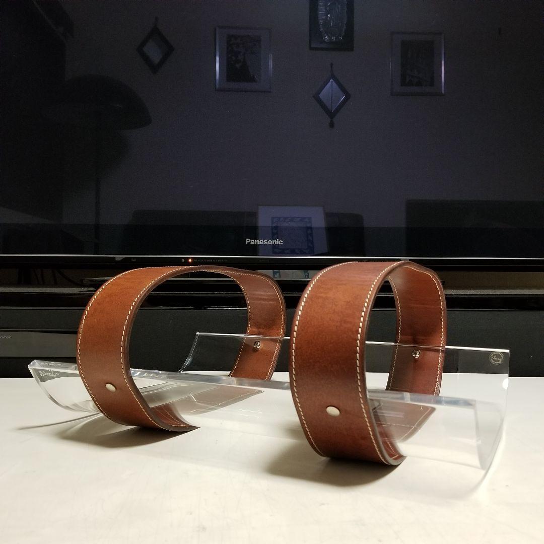 ポストモダン　イタリア製　メゾン　工房　牛革　アクリル　デザイナーズ　ラック