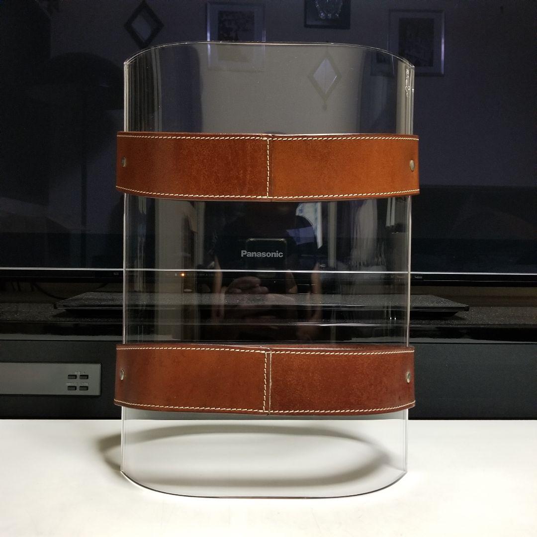 ポストモダン　イタリア製　メゾン　工房　牛革　アクリル　デザイナーズ　ラック