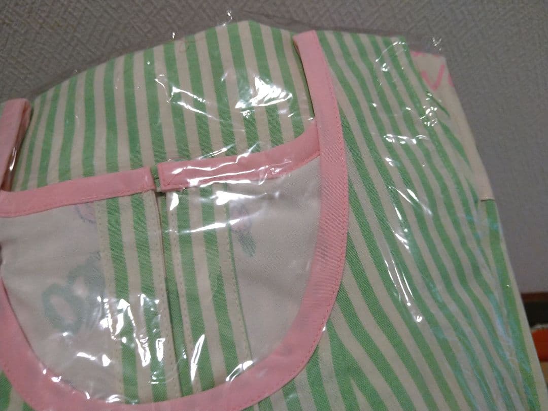 わたしのワンピース　エプロン　緑