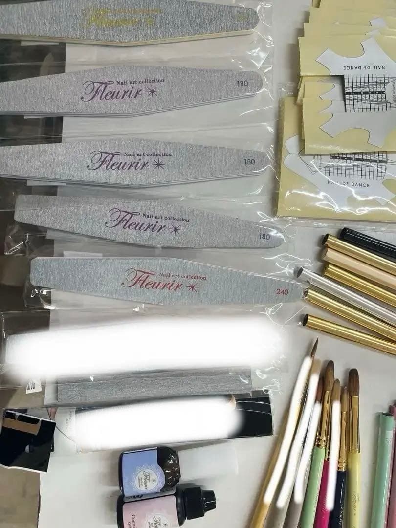 フルーリア　ネイルデダンス　スカルプブラシ　パウダー