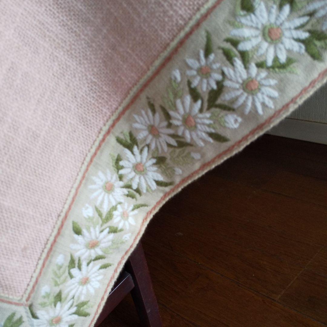 エーデルワイス  テーブルクロス