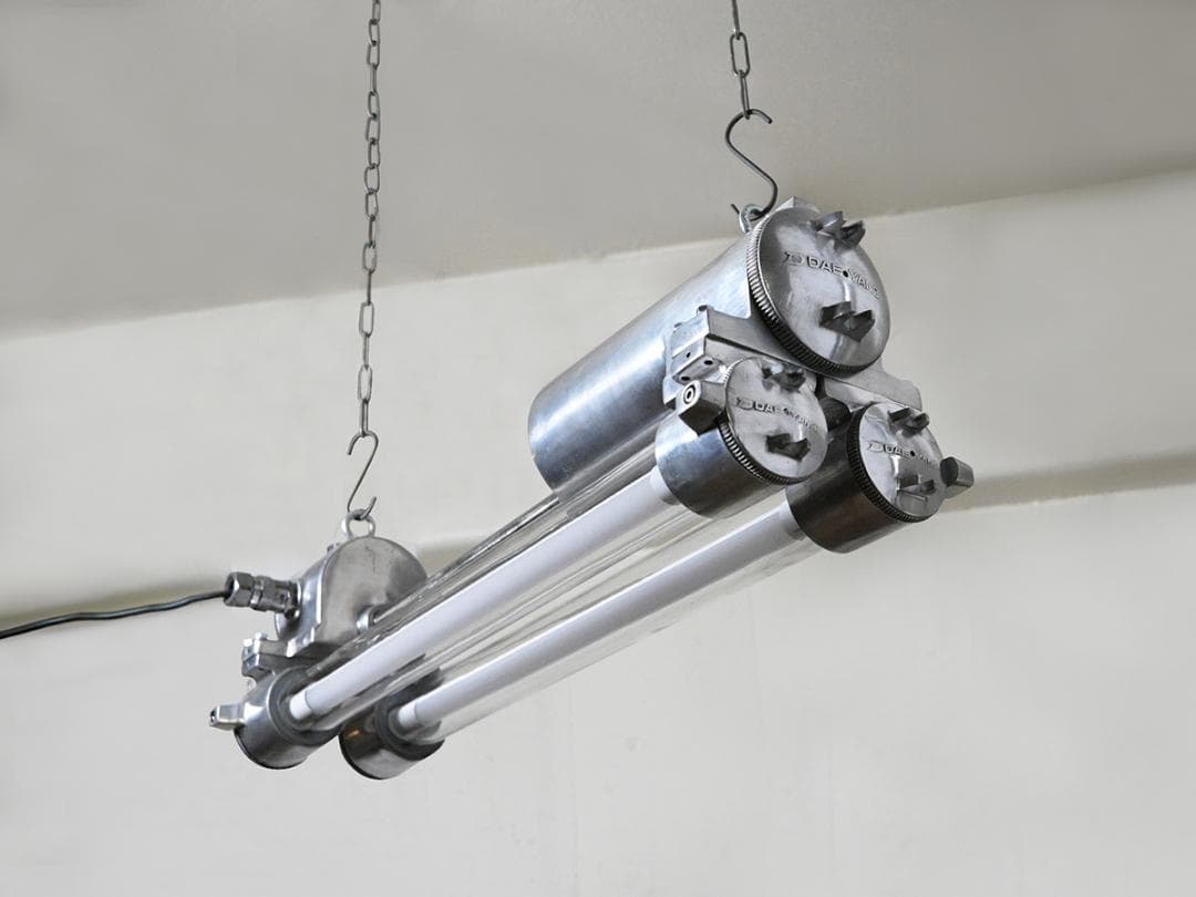 ☆ ビンテージ チューブランプ 蛍光灯 インダストリアル 工業系 3 カフェ ☆