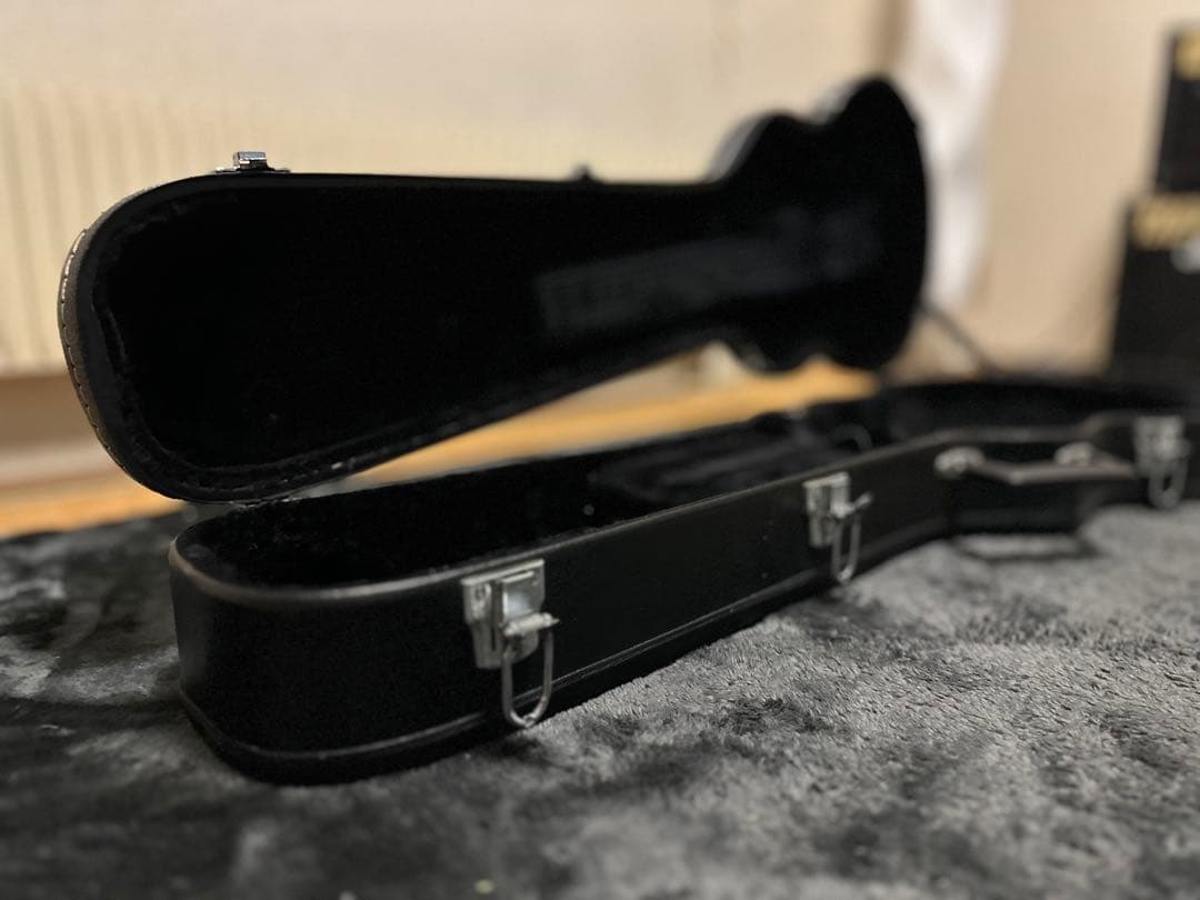 5*0様 美品！　エピフォン　レスポールカスタム　ハードケース付き！