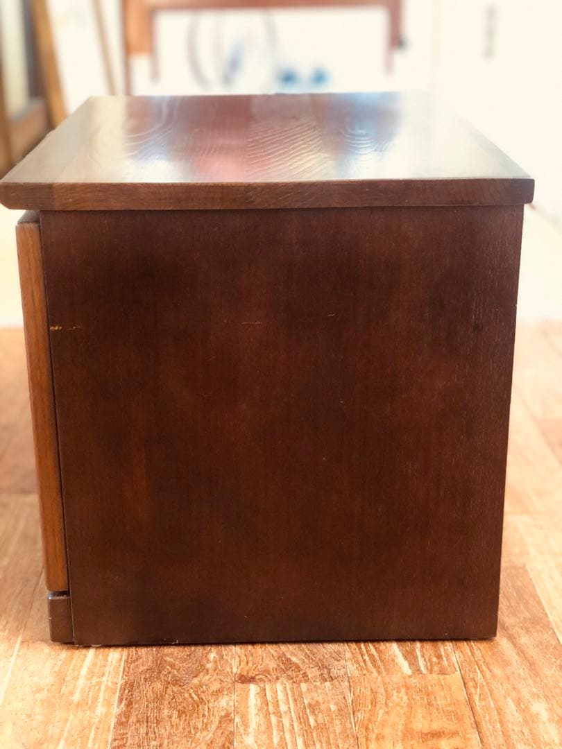 けやき 欅 引き出し4杯 レトロ ガラス 木製収納 シェルフ 民藝家具