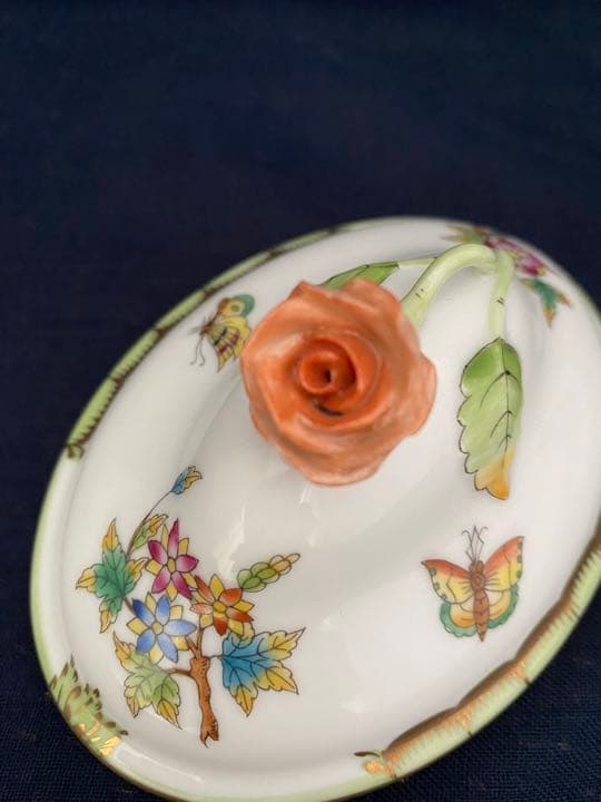 新品未使用　ヘレンド　ヴィクトリア　シュガーポット　ボンボニエール　バラ