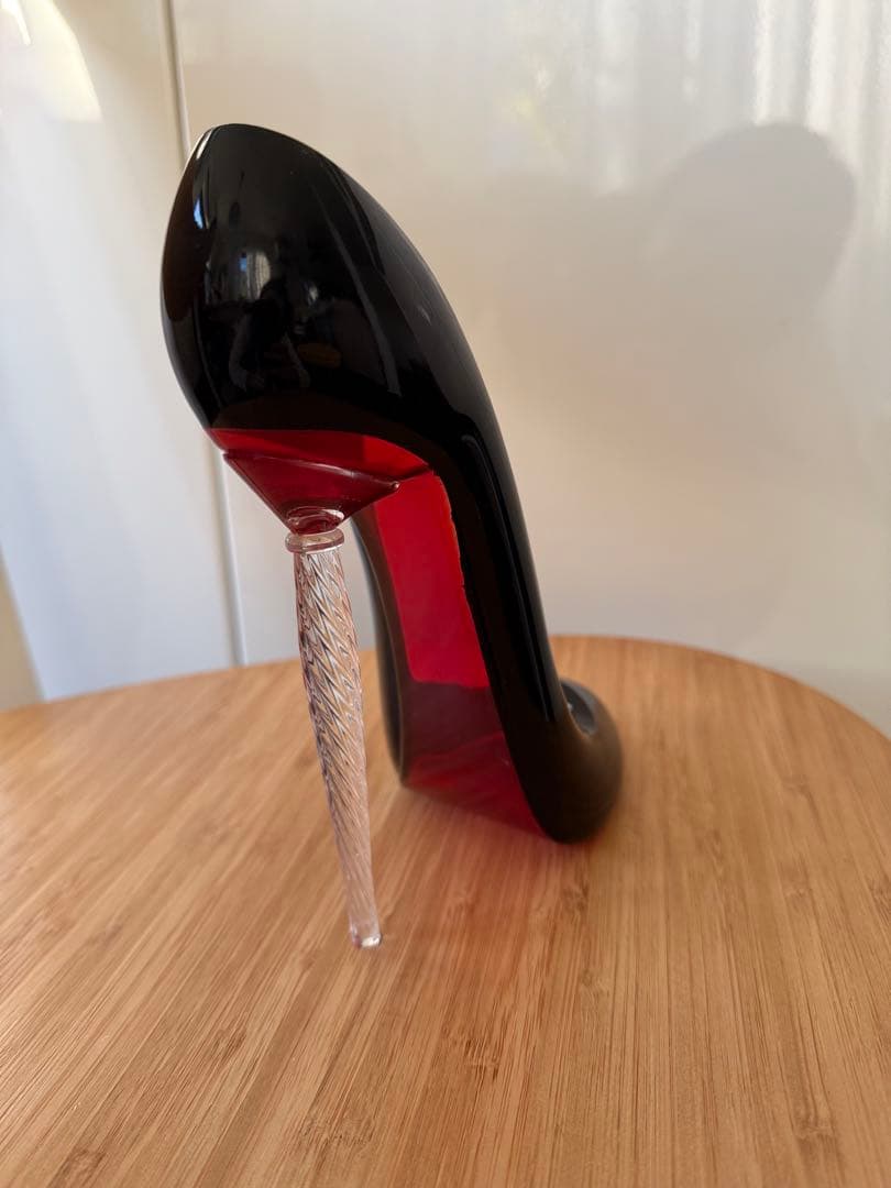 ルブタン＆パイパーコラボ ハイヒール 置物