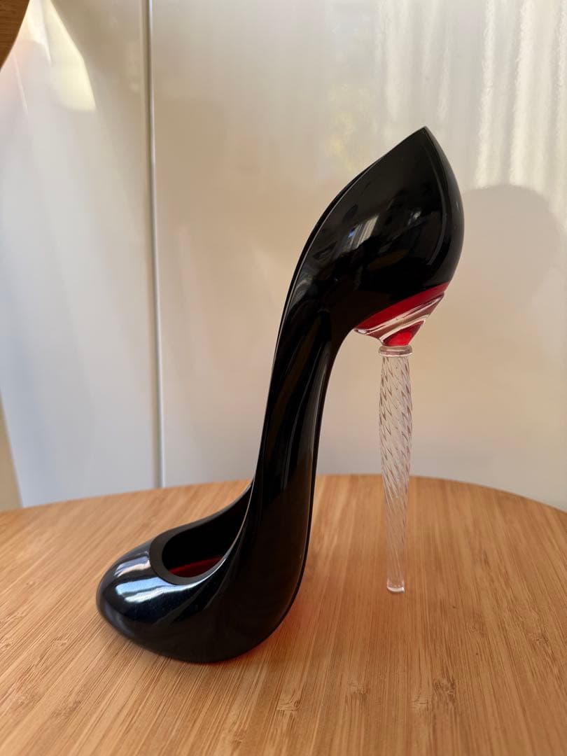 ルブタン＆パイパーコラボ ハイヒール 置物