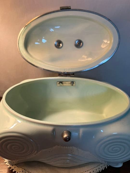 アンティーク　蓋物小物入れ