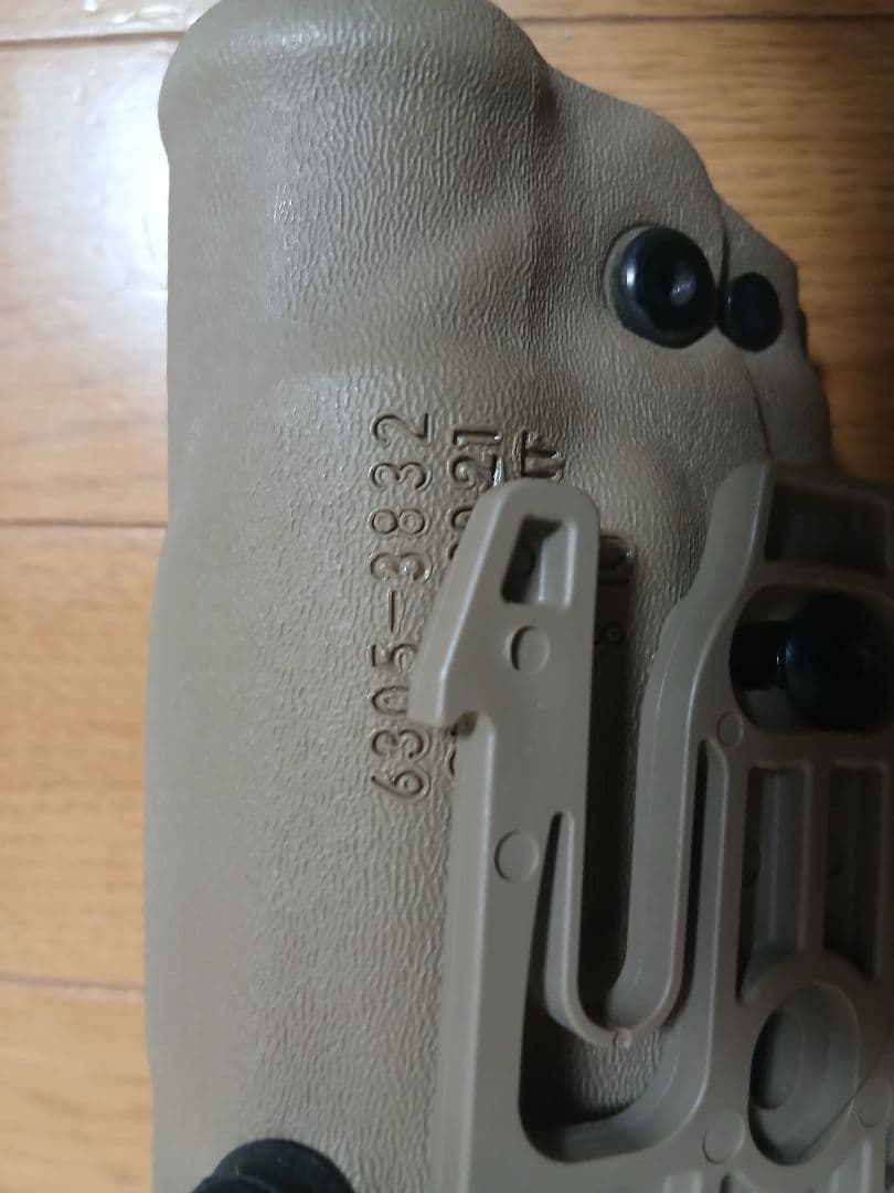 実物Safariland 6305-3832　ホルスター 　glock17　２２
