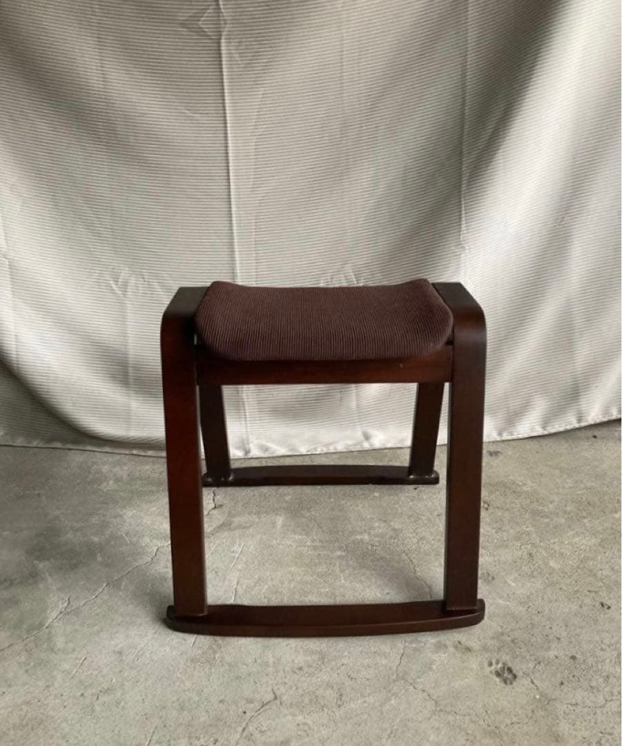 古道具　木工スツール
