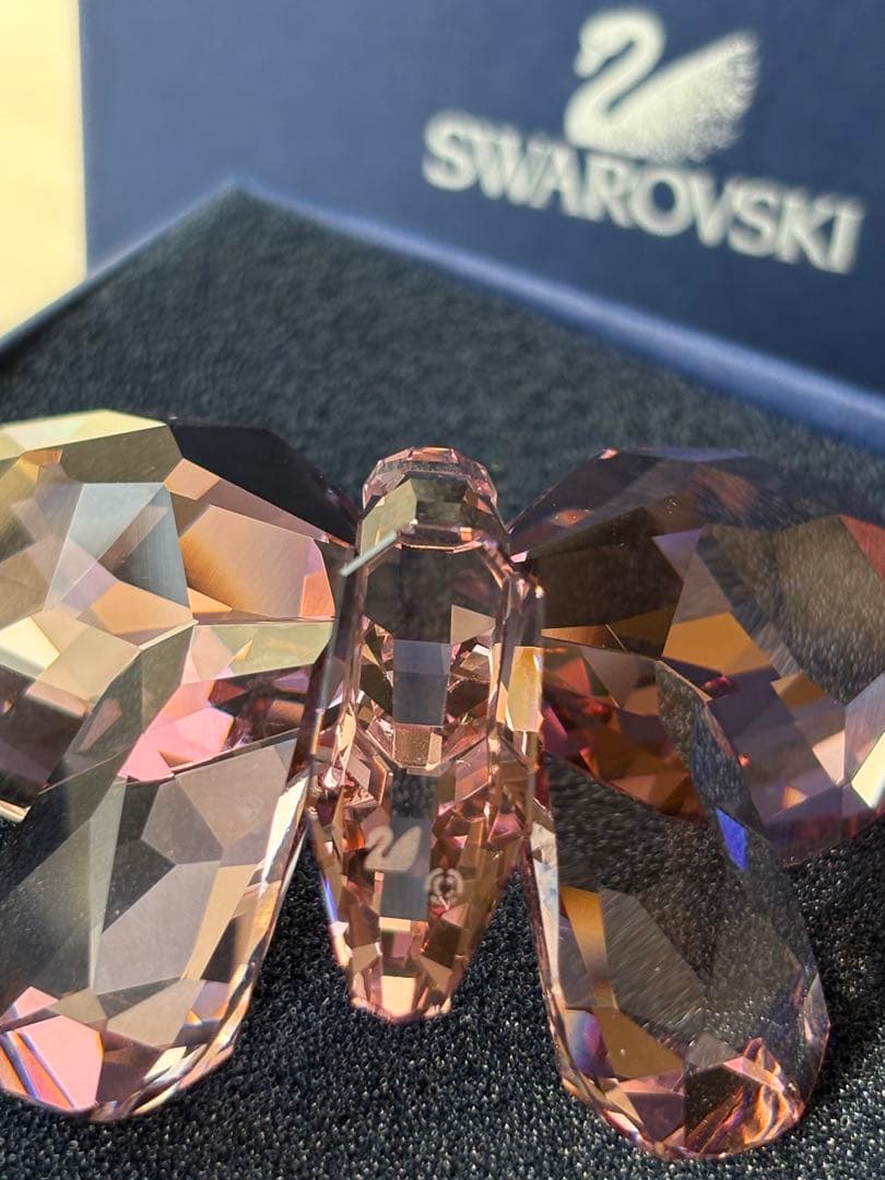 新品未使用 Swarovski スワロフスキー クリスタル バタフライ 蝶の置物