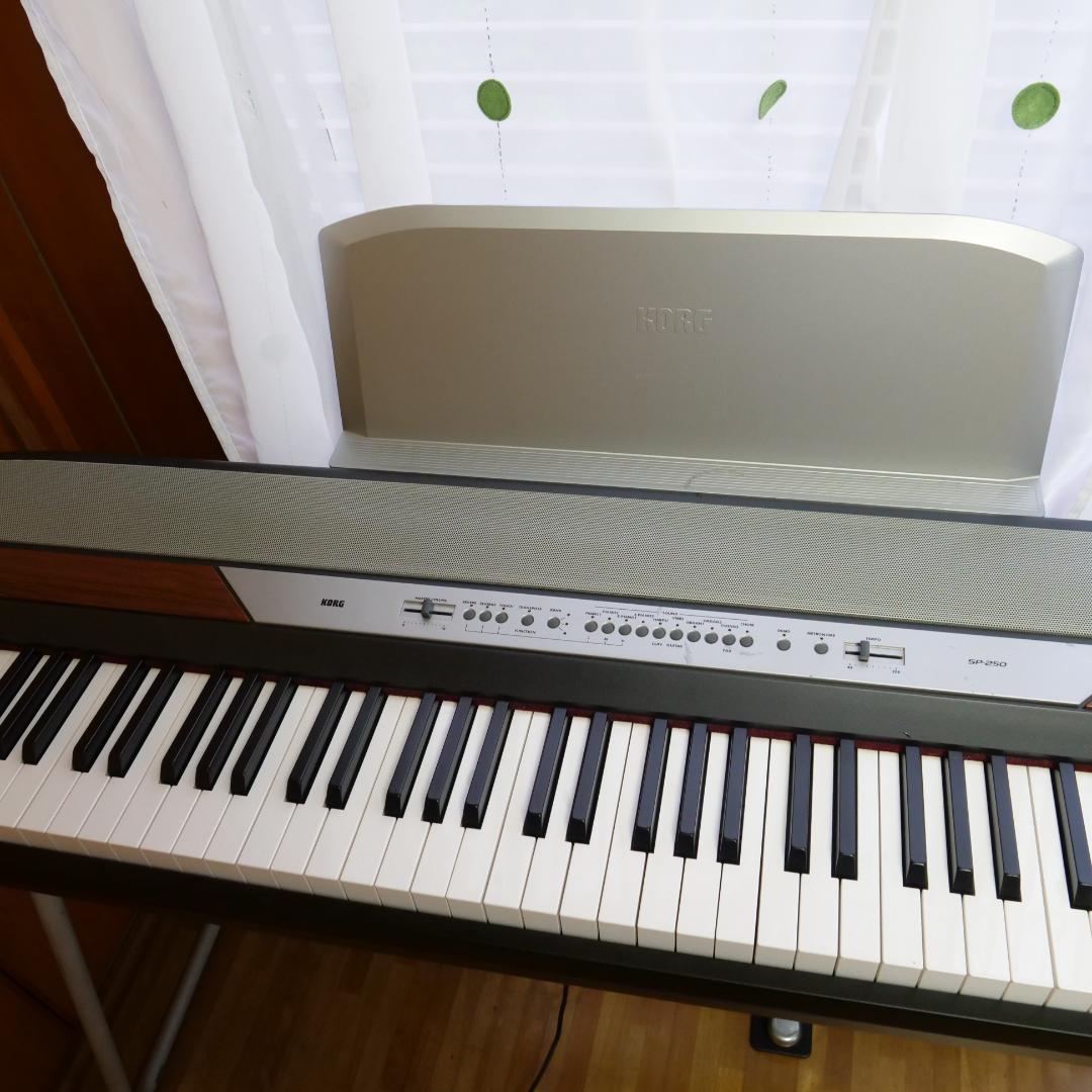 美品✨KORG SP-250 電子ピアノ 88鍵 コルグ - メルカリ