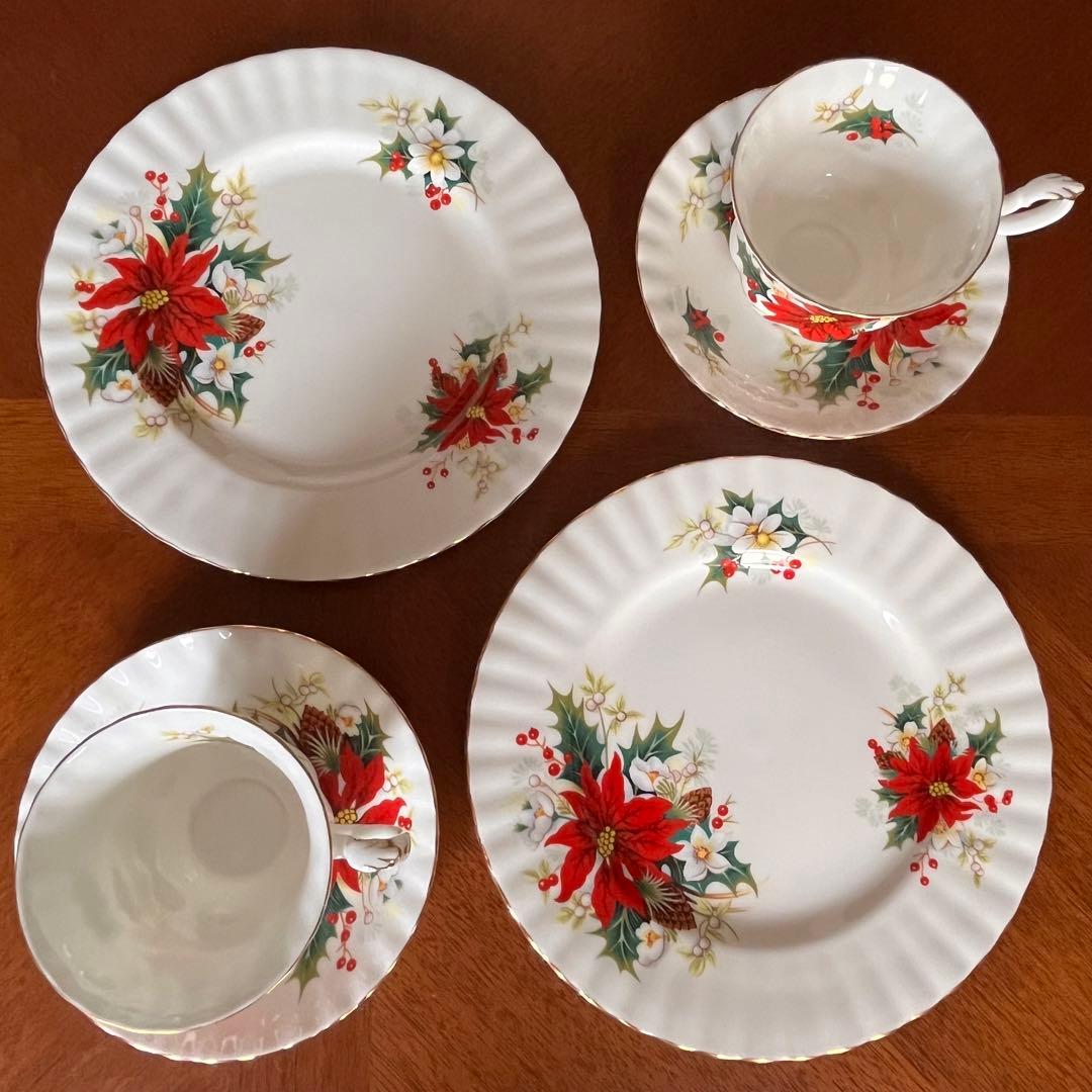 【レア美品】ロイヤルアルバート★ポインセチア★トリオペア（パターンA）