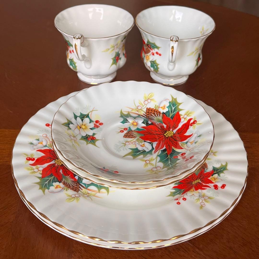 【レア美品】ロイヤルアルバート★ポインセチア★トリオペア（パターンA）