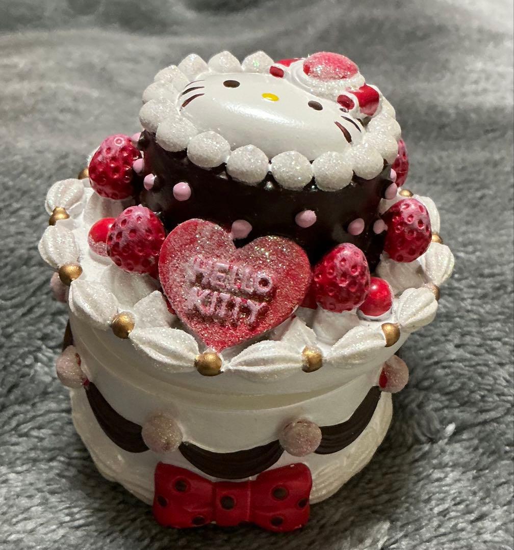 サンリオ ハローキティ ケーキ型ハート小物入れ 1912年製 レア - メルカリ