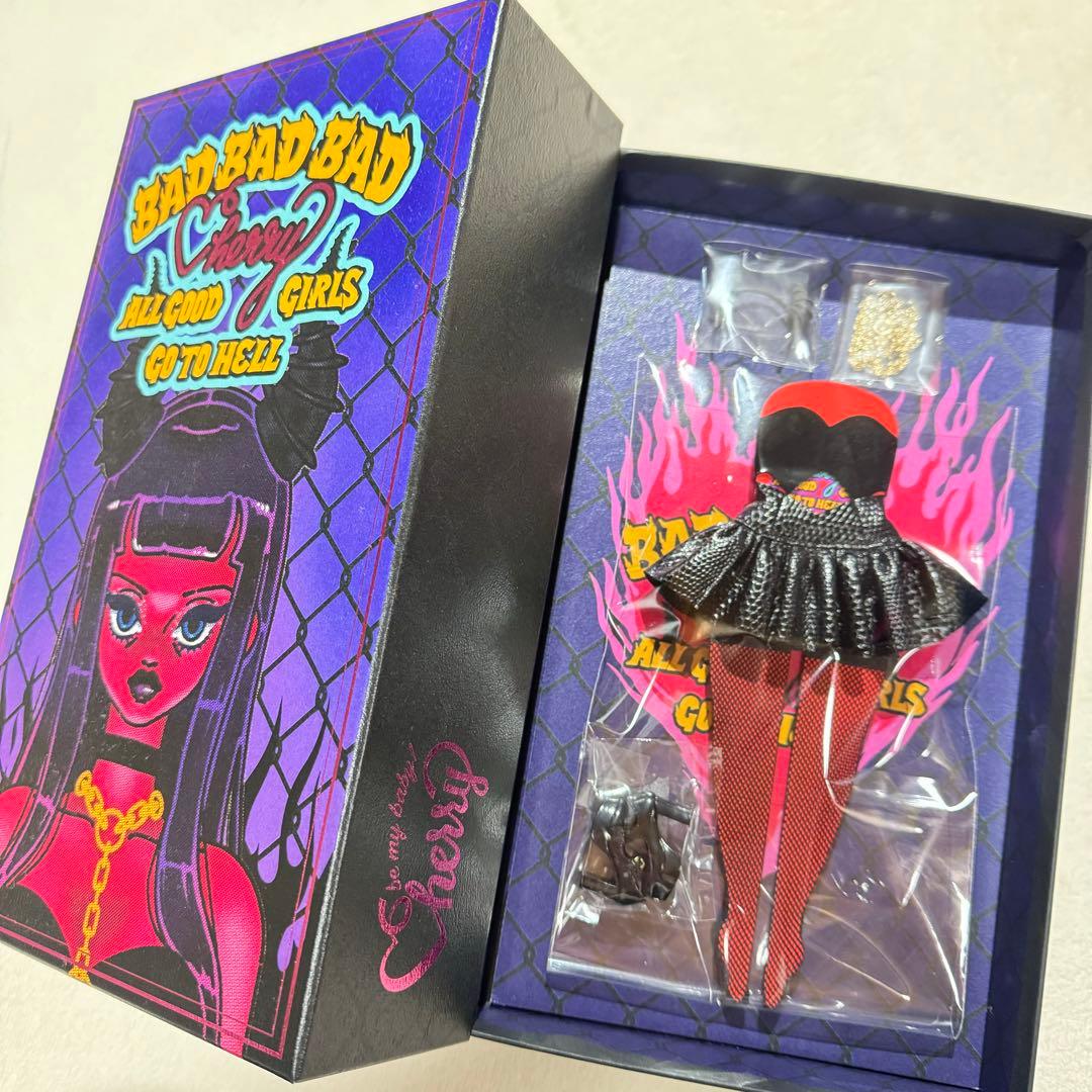 オダニミユキ BADBADBAD CHERRY チェリーちゃん BEBEBUBU - メルカリ