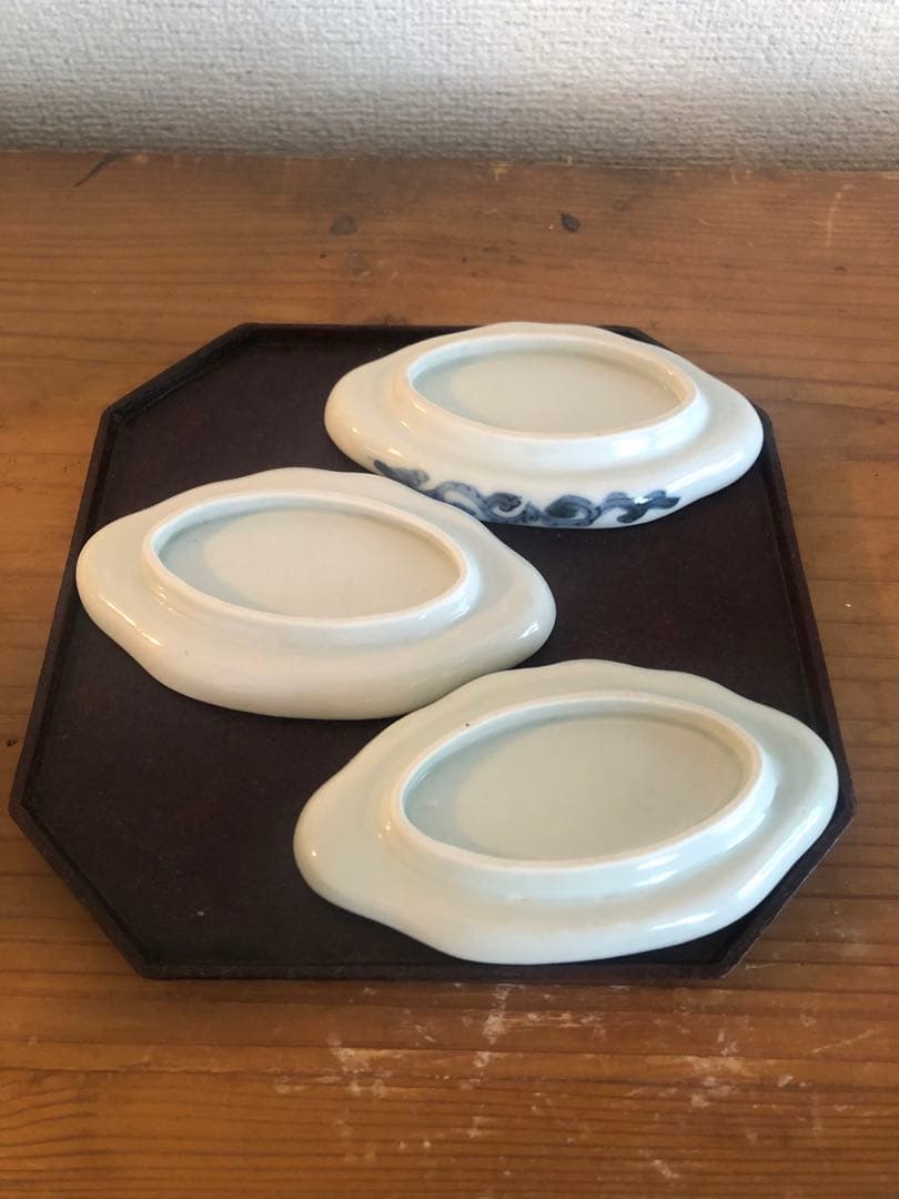 浜野 まゆみ 染付絵違あわび形小皿 - メルカリ