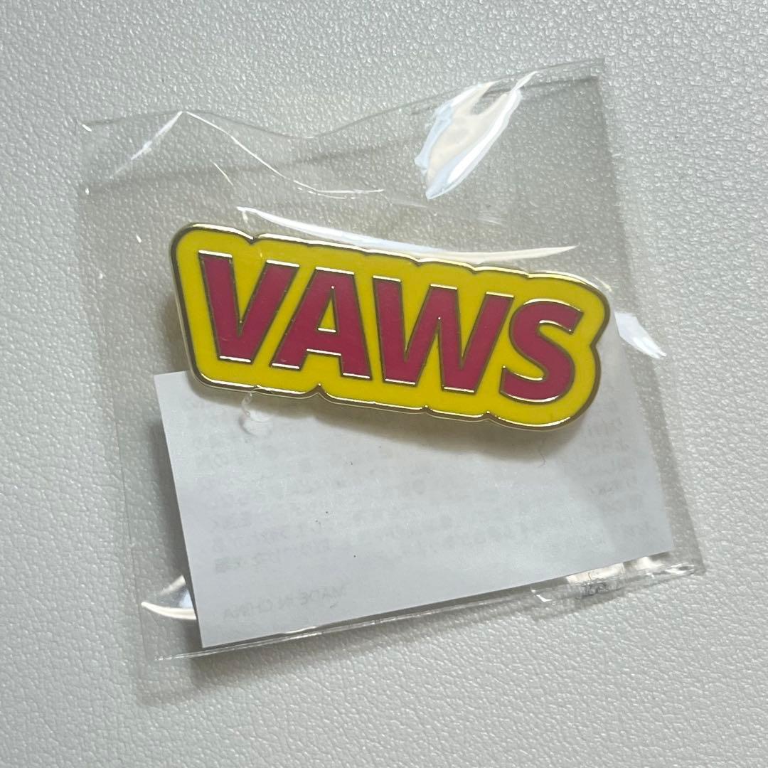 Vaundy VAWS premium 会員特典 VAWSピンズ ピンバッジ - メルカリ